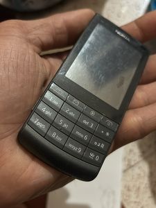 Nokia X3 02