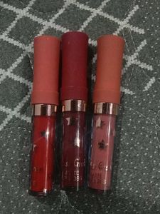 Miss Green Matte Lipsticks