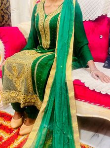 Green &amp; Gold Embroidered Salwar Kameez