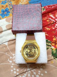 Gold &#34;Super Speed&#34; Watch