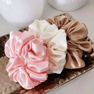 Satin Scrunchie Set