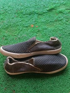 Casual Shoes For Men And Women