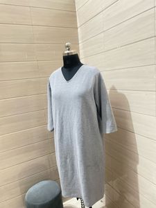 Oversized Gray V-Neck T-Shirt Dress
