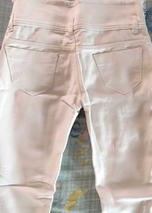 Women&#39;s White Jeans