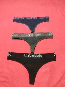 Calvin Klein Thong Size M