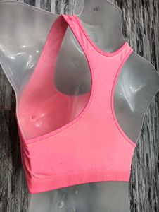 pink 🩷 sports bra🧡