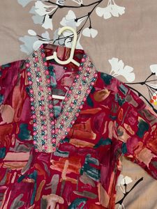 Floral Embellished Kurta Set
