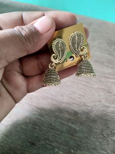 Earing