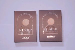 It&#39;s A Blush Bronzer Pallet