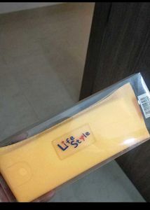 Yellow 💛 Cute Pouch