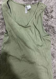 H&amp;M Active Wear Shorts And Top