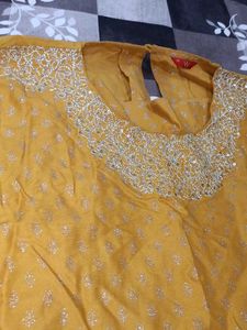 🌟 MUSTARD GOLD KURTI 🌟