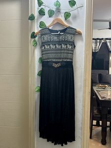 Today Sale💕fix Price Korean Shimmery Dress 💕