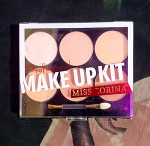 Makeup Kit