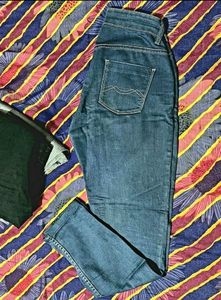 DJ &amp; C Blue Jeans