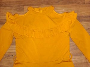 Chic Yellow Midi Dress