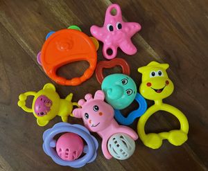 Rattle Teethers 🐥🐒🪼🦜