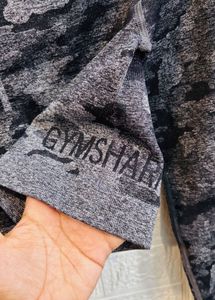 🇺🇸Gymshark Imported Camo Crop Top