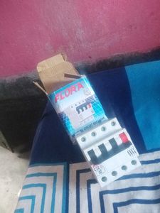 Flora Miniature Circuit Breaker - 4 Poll