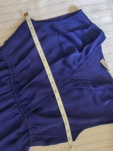 Blue Sleeveless V-Neck Dress