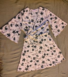 Olive🫒 &amp; Light Cream🌕 Printed🍀Wrap Mini 👗