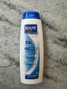 Scalpe Pro Daily Anti Dandruff Shampoo