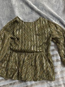 Olive Top Like New