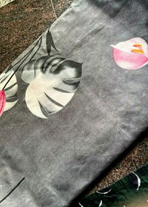 🥰Bedsheets N Pilo Cover🥰 Set Of 5