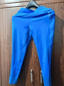 Women Blue Solid Tights