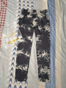 (Savana - Printed Gym Leggings)