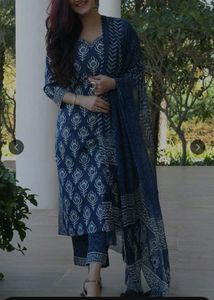 Elegant Blue Printed Kurta Set