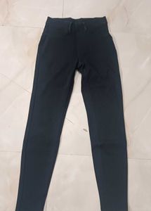 Black Skinny Jeggings
