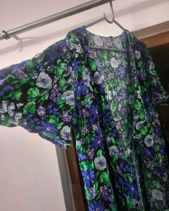 Floral Print Long shrug (High-Low)