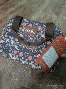 Zouk Floral Print Lunch Bag