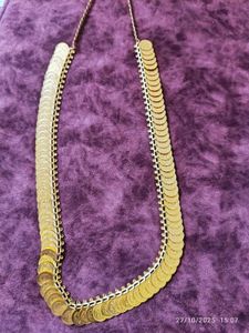 Gold Tone Coin Necklace