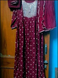 beautiful party wear naira cut kurti pant Dupatta