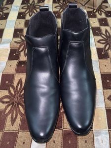 Black Ankle Chelsea Wrinkle Less Brand New Chelse