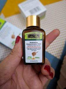 Indus Valley Serum &amp; Depigmentation Gel