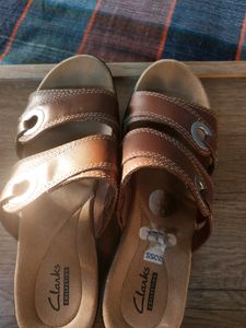 CLARKS PLATFORMS