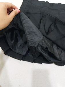 Urbanic Pleated A-line Black Mini Skirt With Short