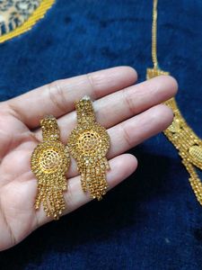 Golden Jewelry Set
