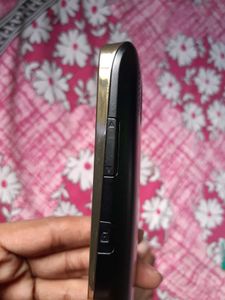 Nokia Asha 202 Touch &amp; Type Phone