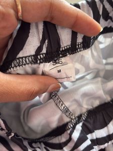 Abstract Print Flare Pants