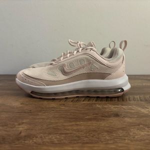 Nike Air Max AP- pink
