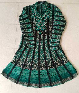 Unique Design Woollen Dress 👌👌