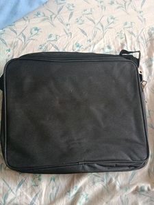 Black Hand bag