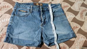 Hot Pant