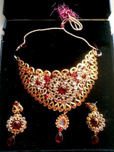 💥Sale💥 Sale💥 Party Wear Necklace Set