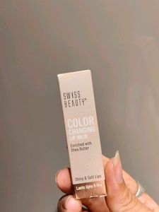 Colour Changing Lipstick