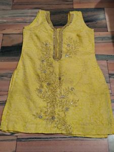 Yellow Kurta For Girls And Women Size Issues